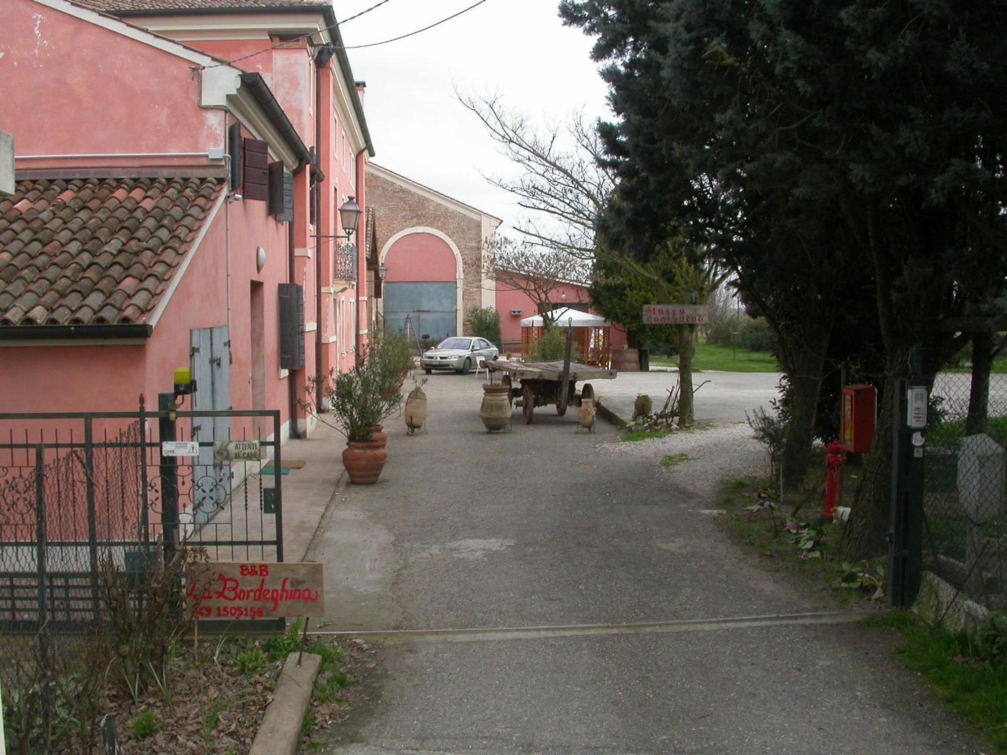 Bordeghina B&B In Farmhouse Pontecchio Polesine Exterior photo